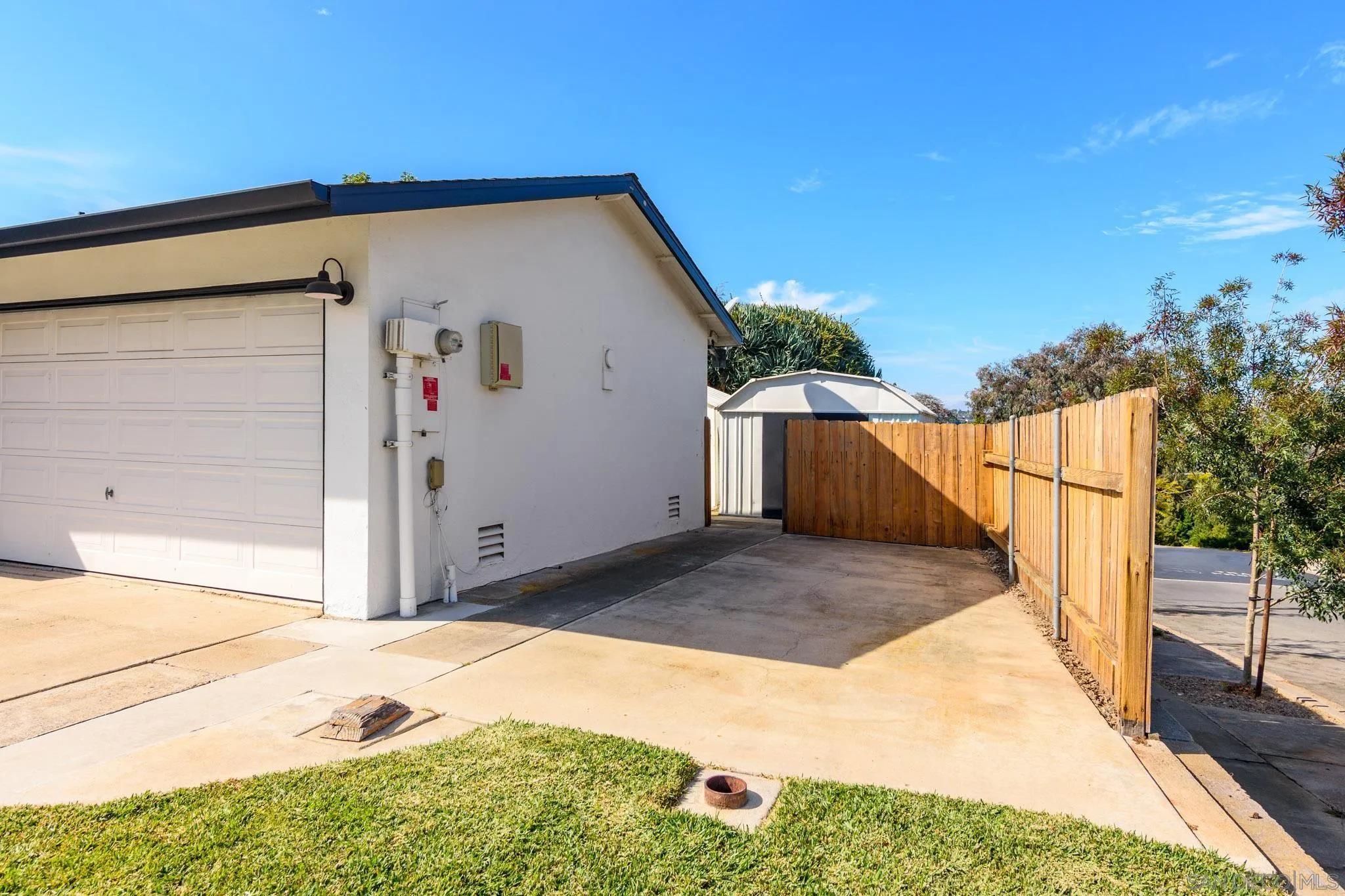 4392 Huerfano Ave, Clairemont Mesa Ca 92117 | Detached 43