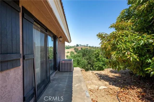 29295 Anthony Rd., Valley Center Ca 92082 | Detached 43