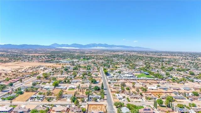 7475 Langdon Avenue, Hesperia Ca 92345 | Detached 59