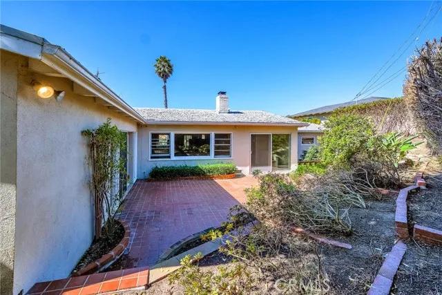 439 Via Linda Vista, Redondo Beach Ca 90277 | Detached 33