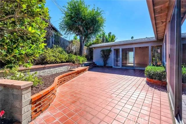 439 Via Linda Vista, Redondo Beach Ca 90277 | Detached 30