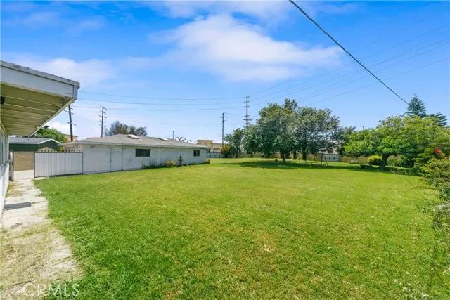 23829 Catskill Avenue, Carson Ca 90745 | Detached 24