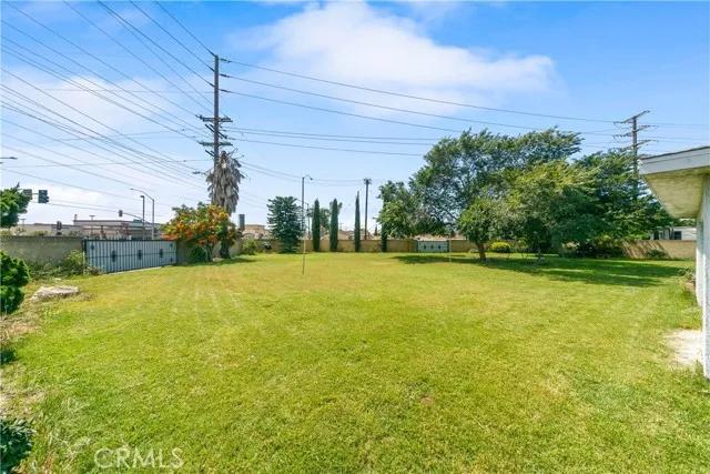 23829 Catskill Avenue, Carson Ca 90745 | Detached 25