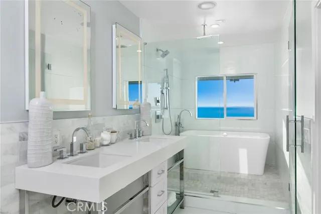 91 Blue Lagoon, Laguna Beach Ca 92651 | Townhouse 10