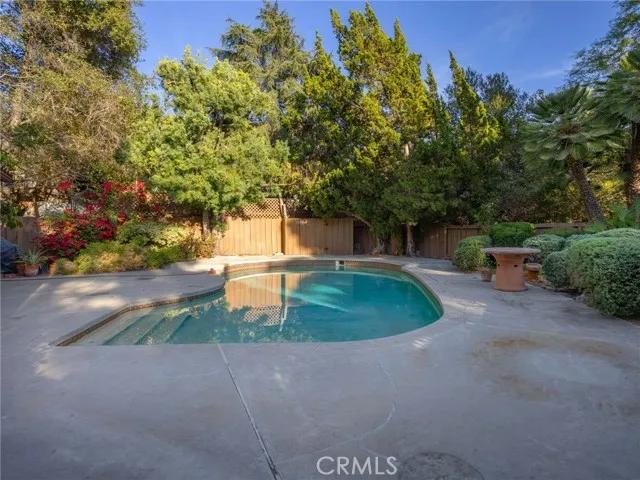 1527 Colina Drive, Glendale Ca 91208 | Detached 42