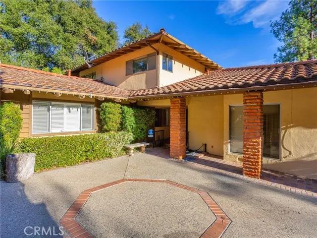 1527 Colina Drive, Glendale Ca 91208 | Detached 1