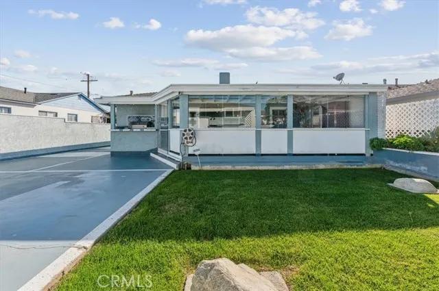 4113 W 132nd Street, Hawthorne Ca 90250 | Detached 29