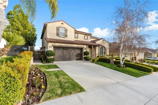 28422 Agajanian Drive, Santa Clarita CA 91390 | Detached 6