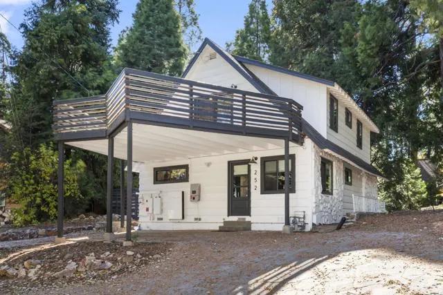 252 Crest Circle Drive, Lake Arrowhead Ca 92352 | Detached 27