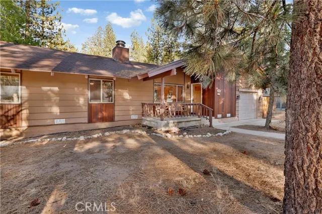 583 Thrush Drive, Big Bear Lake CA 92315 | Detached 3