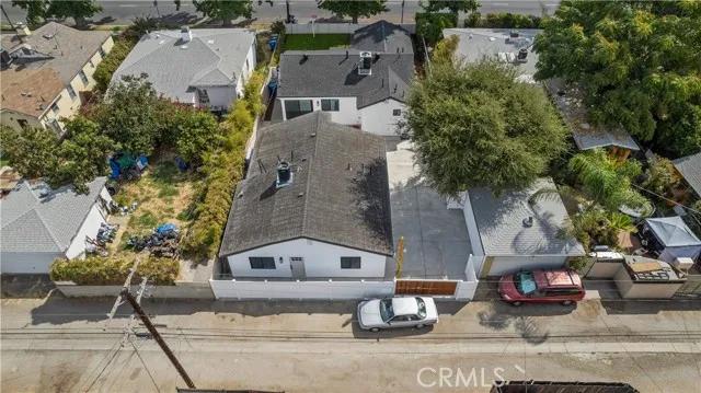 6719 Lindley Avenue, Reseda Ca 91335 | Multi Family 2