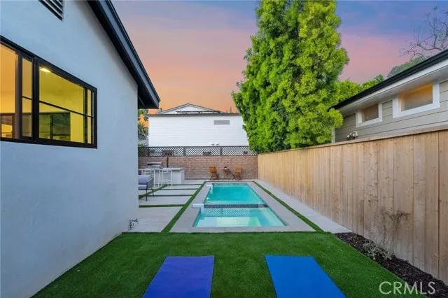 12756 Kling Street, Studio City Ca 91604 | Detached 37