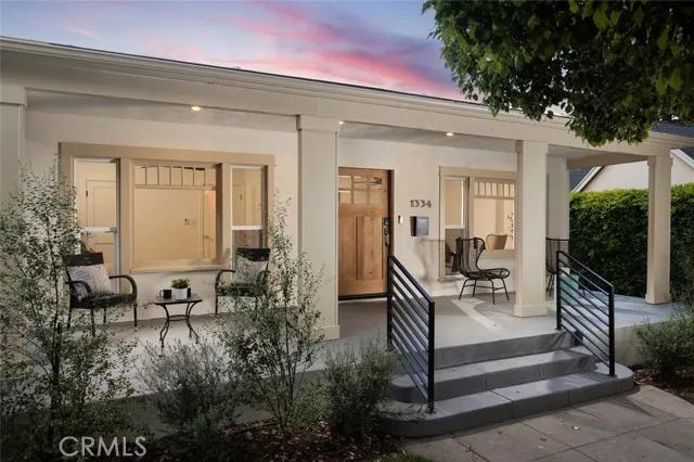 1334 N Genesee Avenue, Los Angeles Ca 90046 | Detached 1