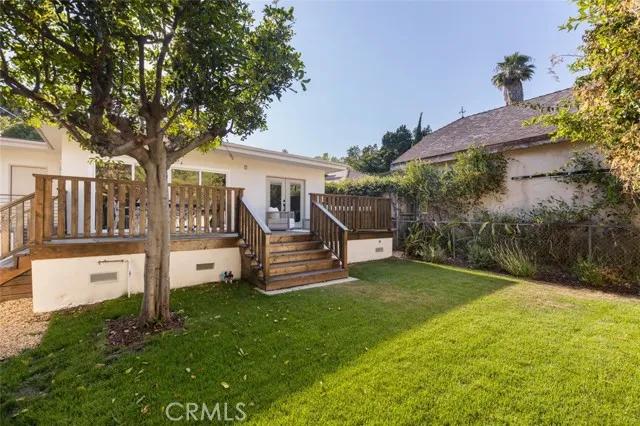 1334 N Genesee Avenue, Los Angeles Ca 90046 | Detached 38