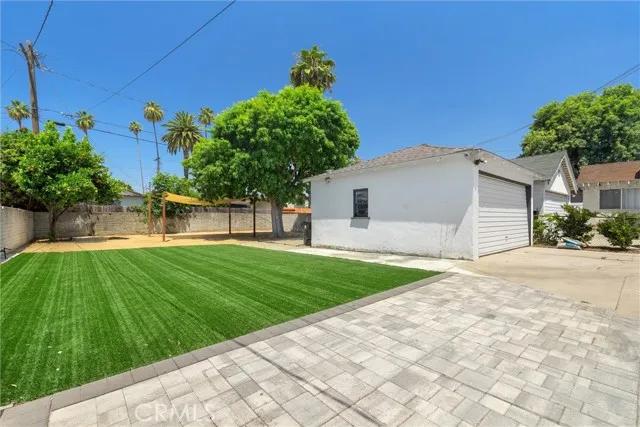 6701 Katherine Avenue, Van Nuys Ca 91405 | Detached 13