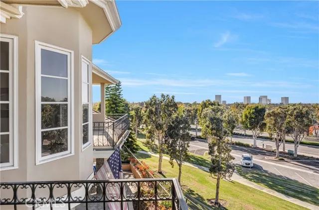 15 Hillsborough, Newport Beach Ca 92660 | Detached 52