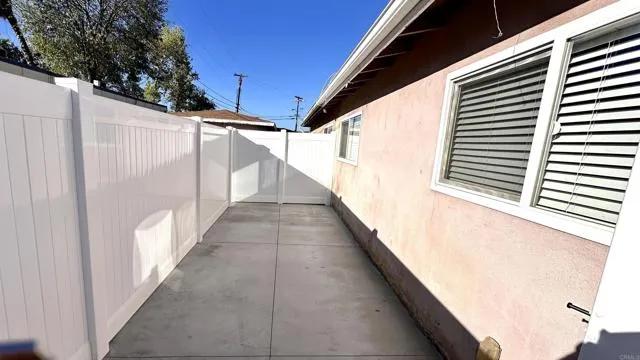 178 W Los Angeles Drive, Vista Ca 92083 | Twinhome 13