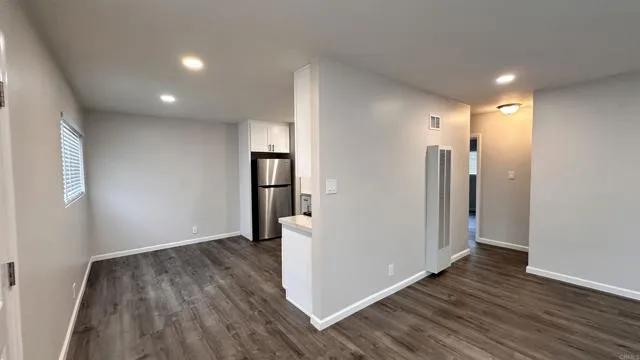 178 W Los Angeles Drive, Vista Ca 92083 | Twinhome 2