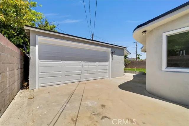 173 E Dixon Street, Azusa Ca 91702 | Detached 6