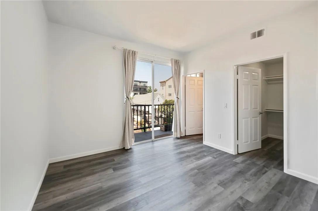 5051 Rosewood Avenue # 205, Los Angeles Ca 90004 | All Other Attached 9