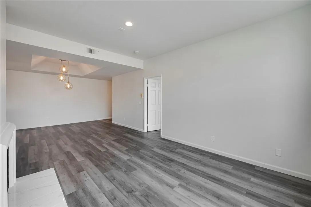 5051 Rosewood Avenue # 205, Los Angeles Ca 90004 | All Other Attached 4