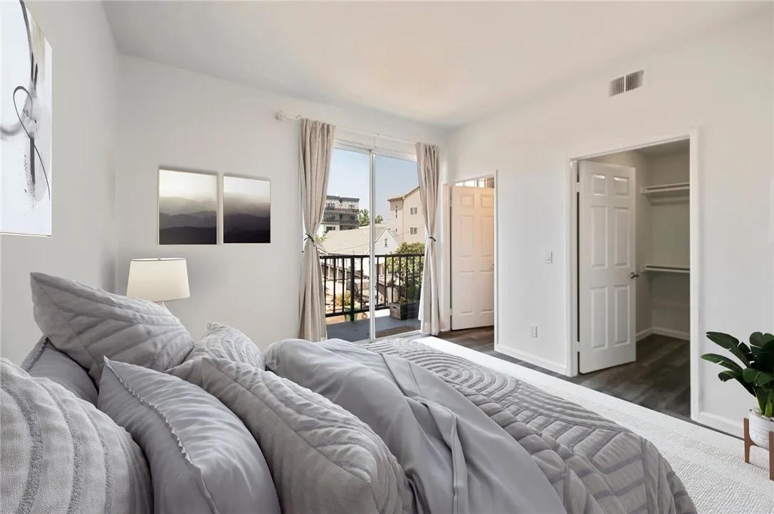 5051 Rosewood Avenue # 205, Los Angeles Ca 90004 | All Other Attached 8