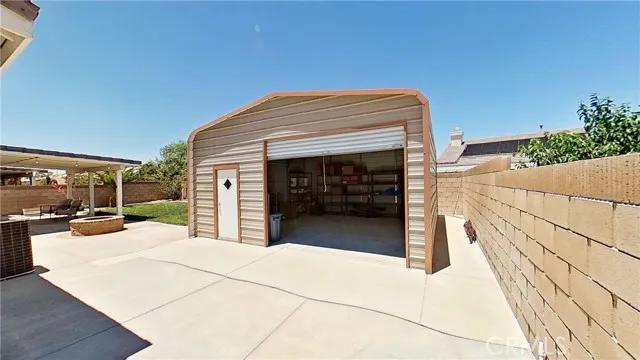 4653 W Avenue J4, Lancaster Ca 93536 | Detached 44