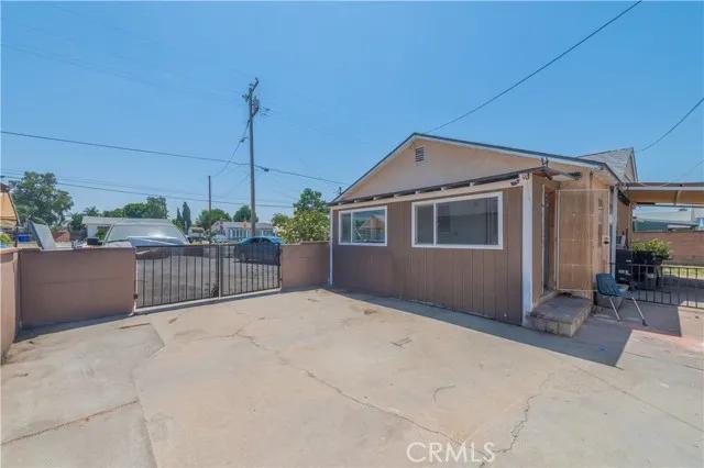 1467 S San Antonio Avenue, Pomona Ca 91766 | Detached 15