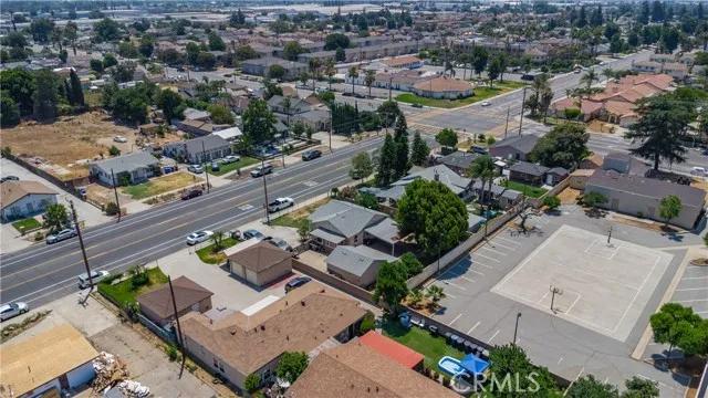 1467 S San Antonio Avenue, Pomona Ca 91766 | Detached 25