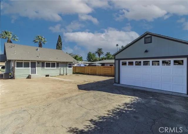 1974 Milton Street, Riverside Ca 92507 | Detached 26