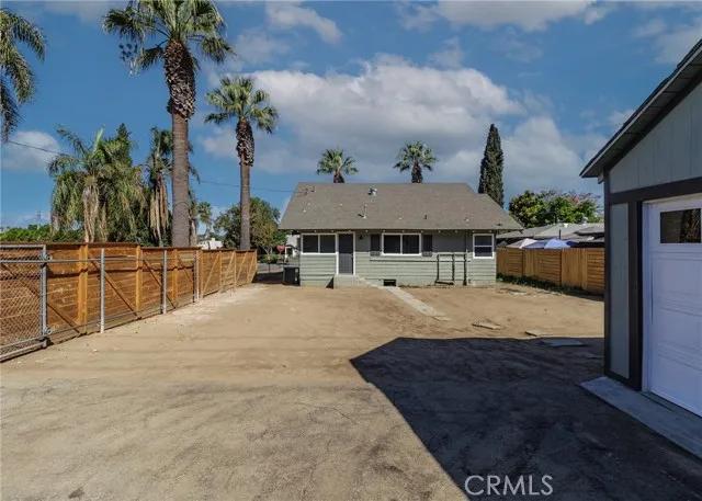 1974 Milton Street, Riverside Ca 92507 | Detached 28