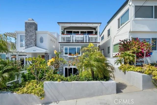 669 Longfellow Ave, Hermosa Beach Ca 90254 | Detached 32