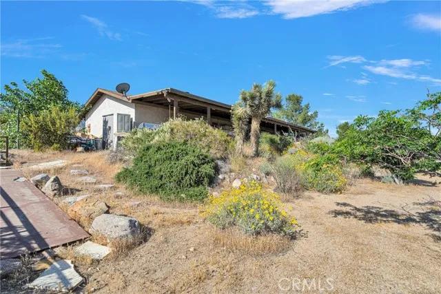 32862 Carnelian Road, Lucerne Valley Ca 92356 | Detached 28