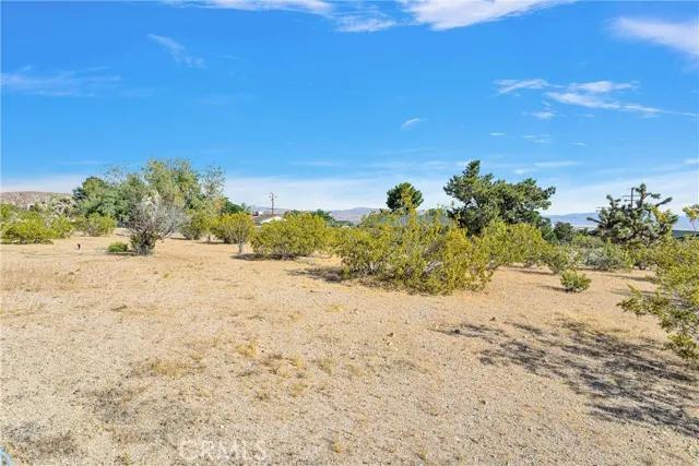 32862 Carnelian Road, Lucerne Valley Ca 92356 | Detached 30