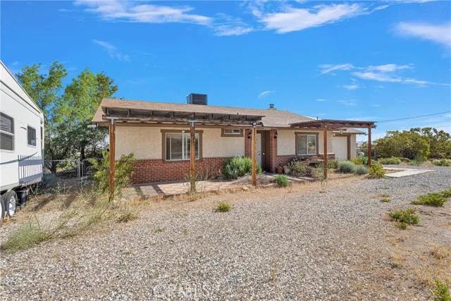 32862 Carnelian Road, Lucerne Valley Ca 92356 | Detached 23