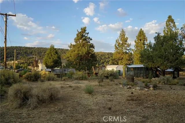 829 Hart Lane, Big Bear City Ca 92314 | Detached 14