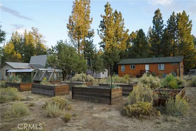 829 Hart Lane, Big Bear City Ca 92314 | Detached 15