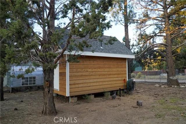 829 Hart Lane, Big Bear City Ca 92314 | Detached 17