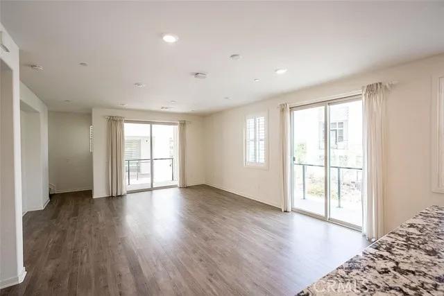 129 Cadence, Irvine Ca 92618 | Townhouse 44