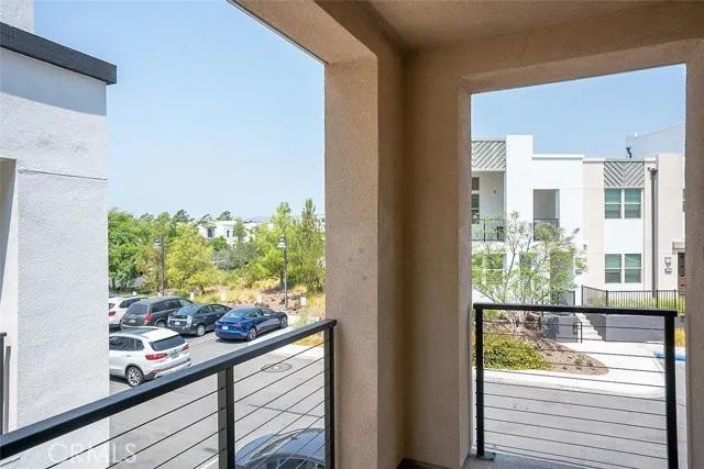 129 Cadence, Irvine Ca 92618 | Townhouse 56