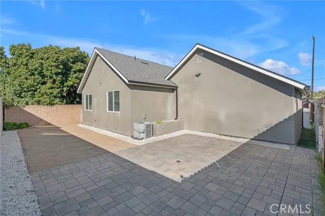 1551 N Neptune Avenue, Wilmington Ca 90744 | Detached 45