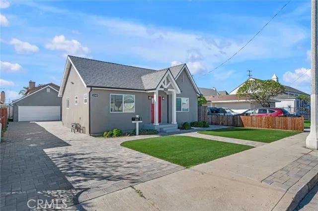 1551 N Neptune Avenue, Wilmington Ca 90744 | Detached 1