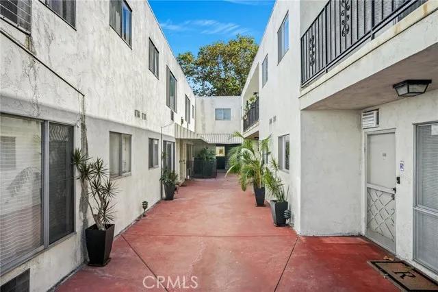 1035 N Hayworth Avenue, Los Angeles Ca 90046 | Multi Family 2