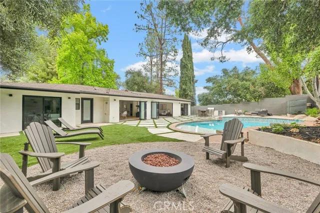 4548 San Feliciano Drive, Woodland Hills Ca 91364 | Detached 40