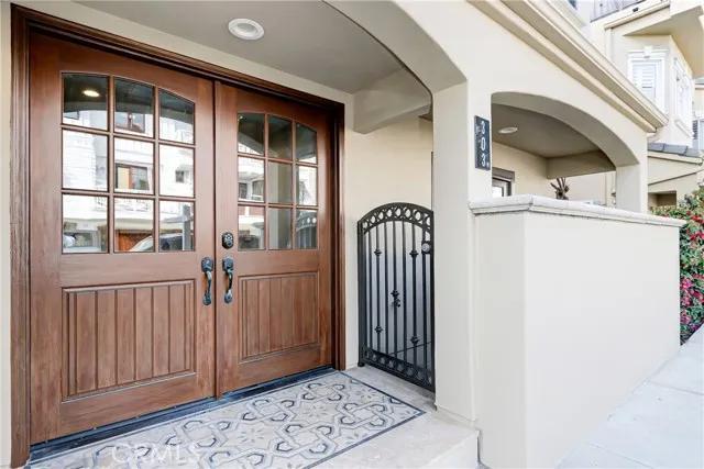 303 7th Street # A, Manhattan Beach Ca 90266 | Townhouse 46