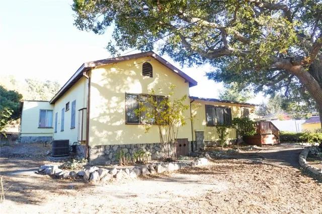 10520 Hillhaven Avenue, Tujunga Ca 91042 | Detached 4