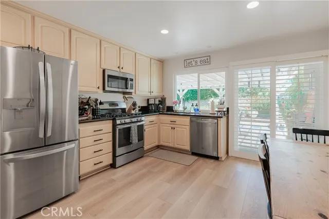 23274 Via Elvas, Mission Viejo Ca 92691 | Detached 8