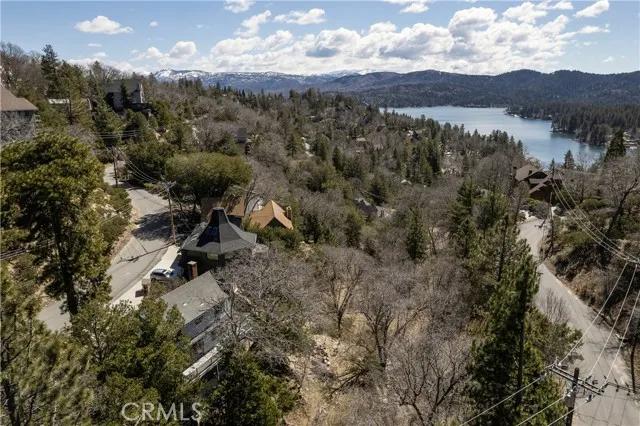 27501 Alpen Drive, Lake Arrowhead Ca 92352 | Detached 23