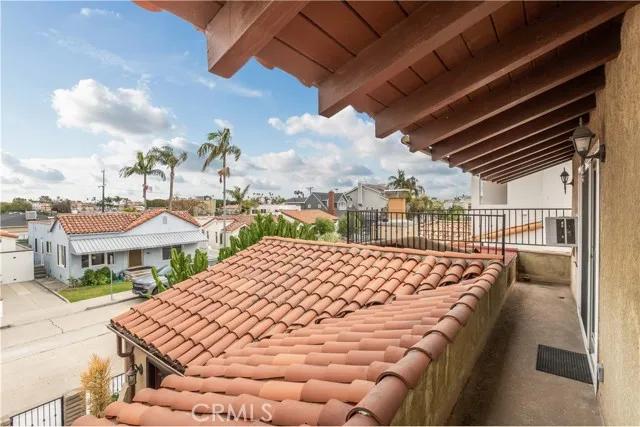 135 Siena Drive, Long Beach Ca 90803 | Detached 21