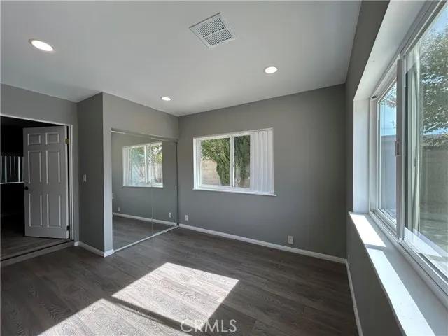 4016 W Avenue L4, Lancaster Ca 93536 | Detached 12